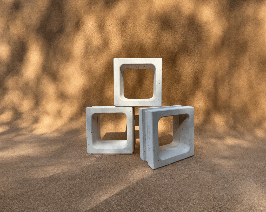 Breeze block wall ideas for shade, privacy & airflow.